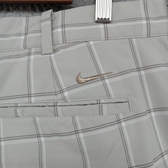 Nike Golf Shorts Mens Size 36 Gray Beige Big Check Pattern Stretch - Picture 5 of 8